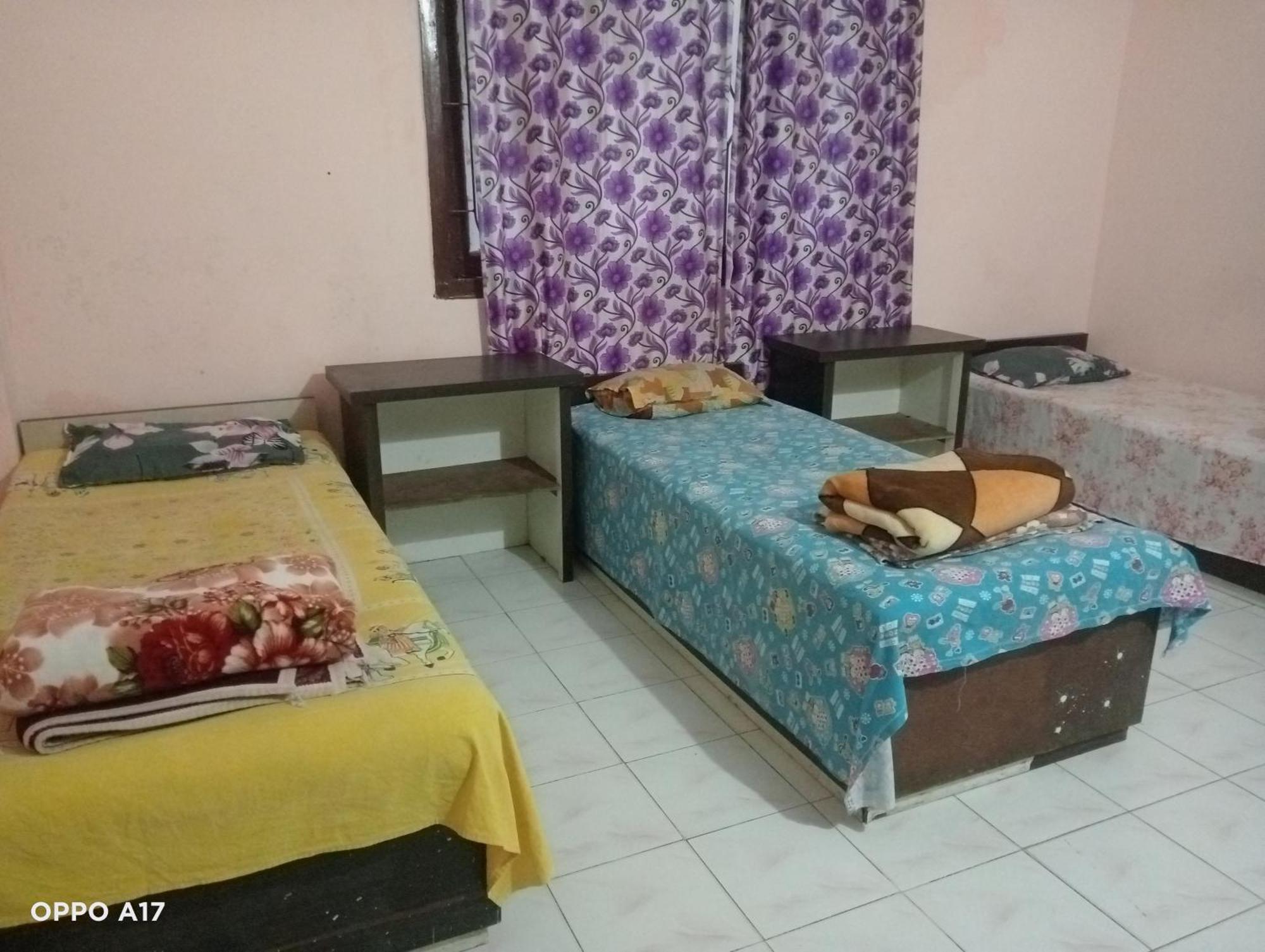 Swaroop Ashray Homestay Siliguri Oda fotoğraf